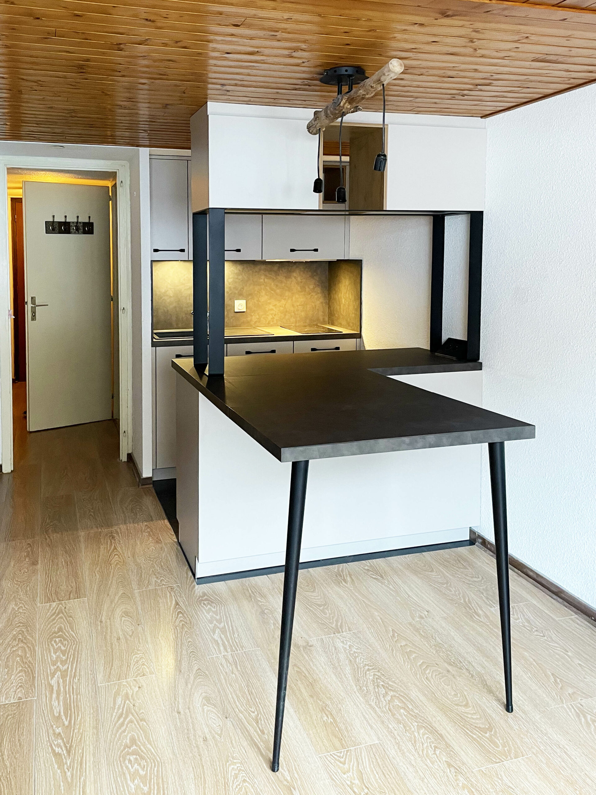 Realisation Folies D Interieur 025 Scaled